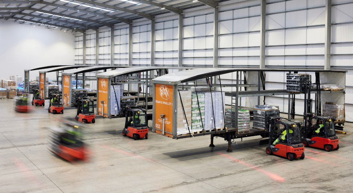 Cross dock at fagan & whalley|cross dock focus|fagan & whalley cross dock services