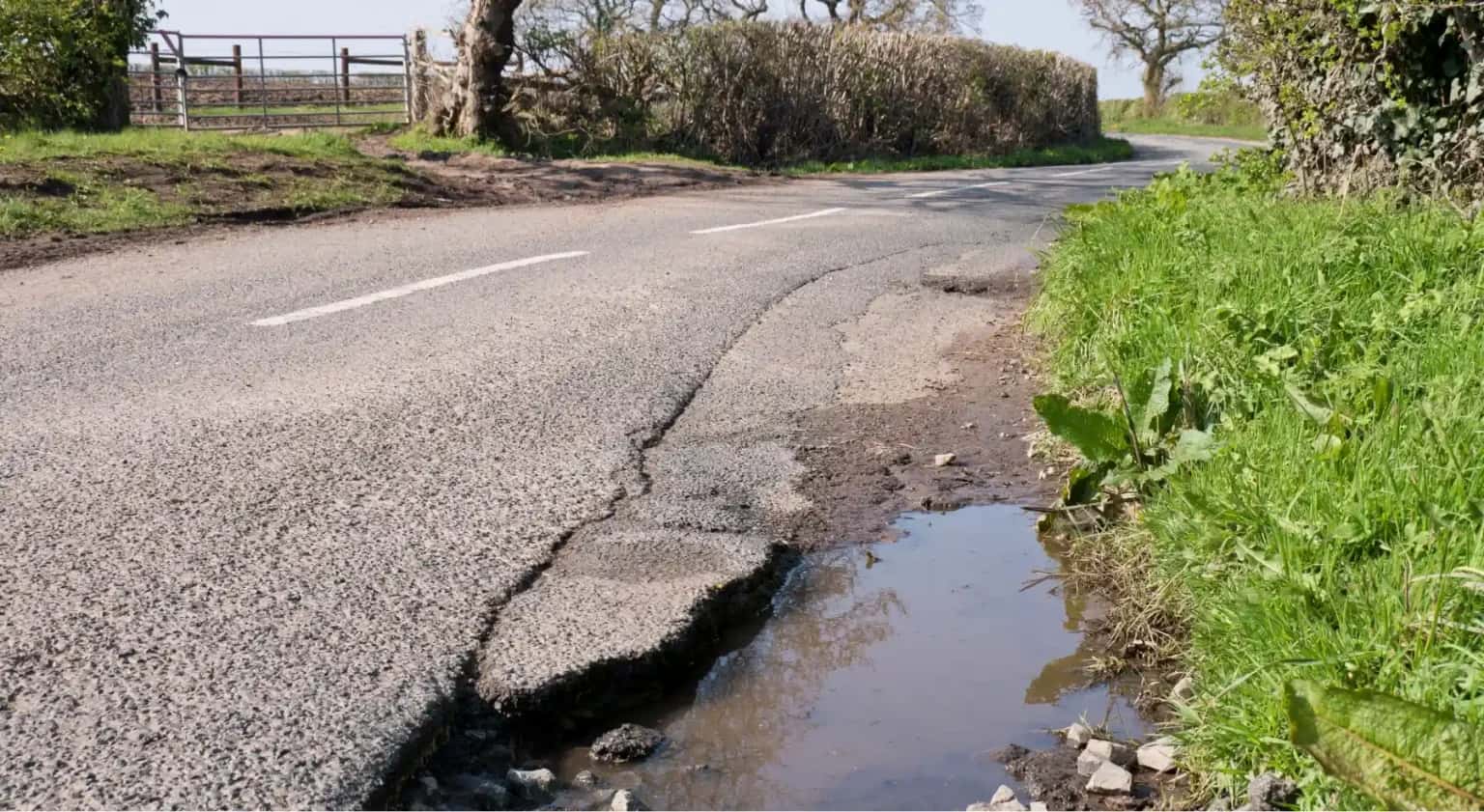 Uk roads 1 1536x841 1